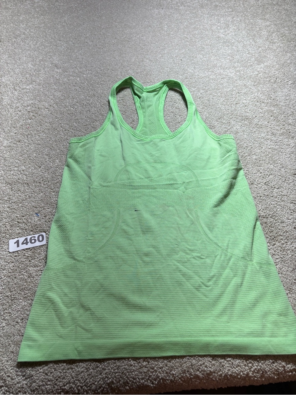 Lululemon Crop Tank Top Size 8 Green Racerback Swiftly Tech Scream Green